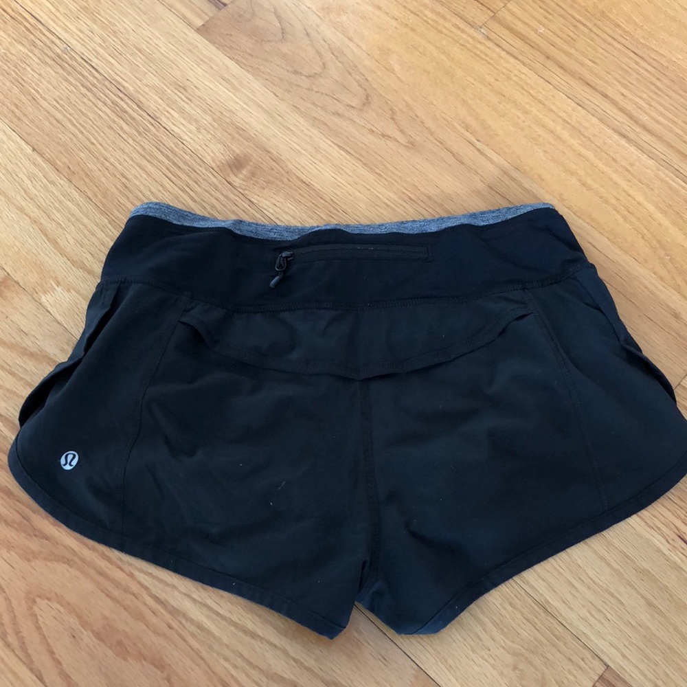 Lululemon Speed Short. Size 2/Black.